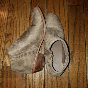 Adorable Ankle Boots